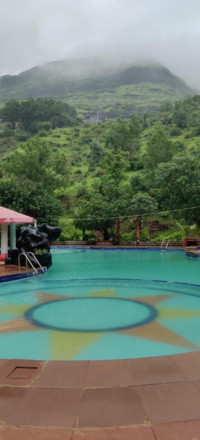 Golden Resort And Farm Nashik Exterior photo